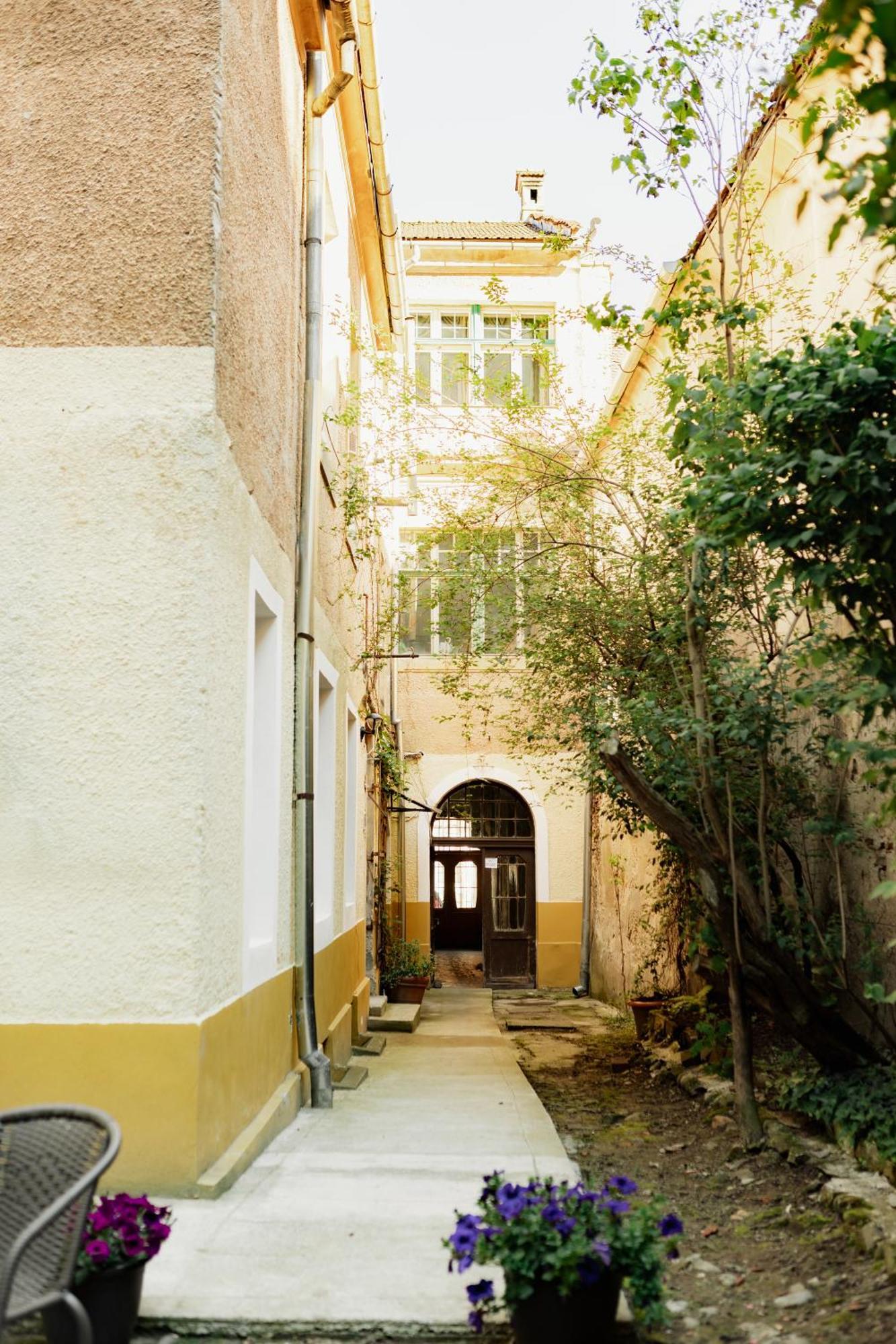 Casa Leonhardt Apartment ซิวิโชอารา ภายนอก รูปภาพ